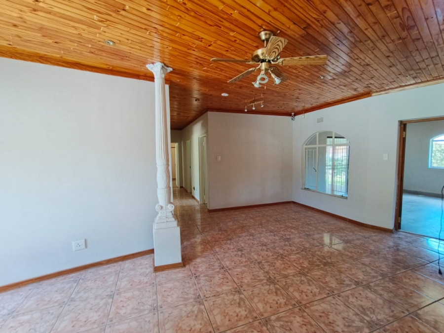 4 Bedroom Property for Sale in Elandia Free State